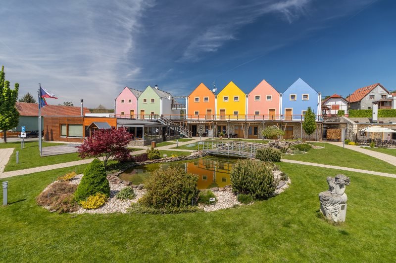 Hotel Kraví hora - turistický cíl