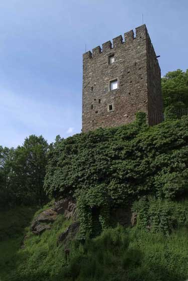 Hrad a zámek Klenová