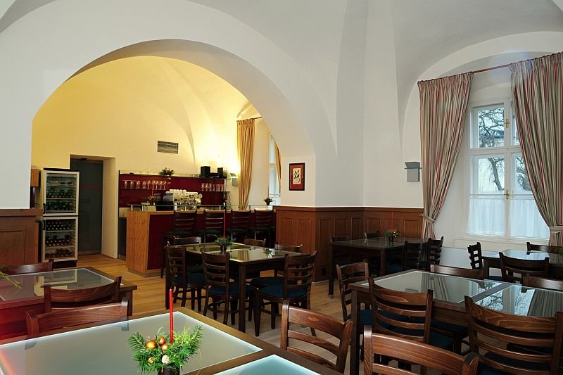 Zámek Křtiny - restaurace