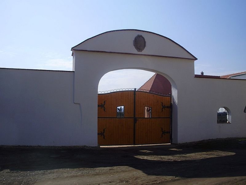 Moravský statek Strachotín