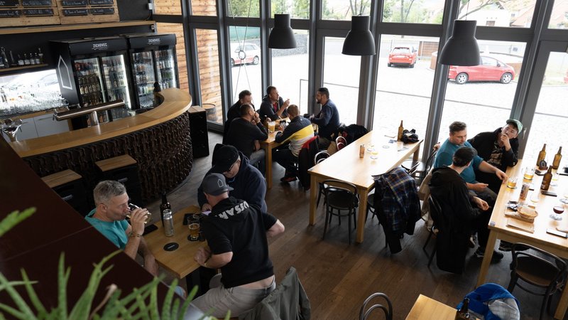 Pivní bar Zichovec