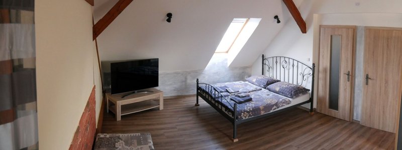 Cyklobar a penzion 100dola - ubytování