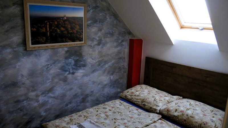 Cyklobar a penzion 100dola - ubytování