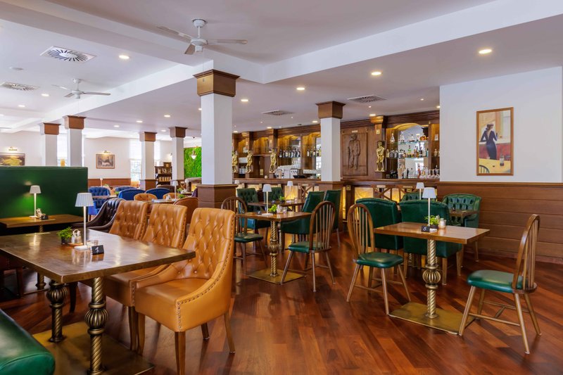 Resort Darovanský dvůr