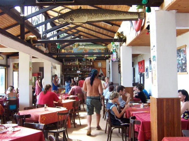 Vodnická restaurace kempu Brodský