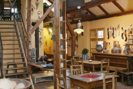 Kavárna a galerie Domlejna